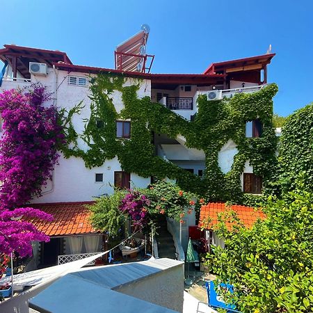 Ferienwohnung Haus Niko Nea Poteidaia Exterior foto