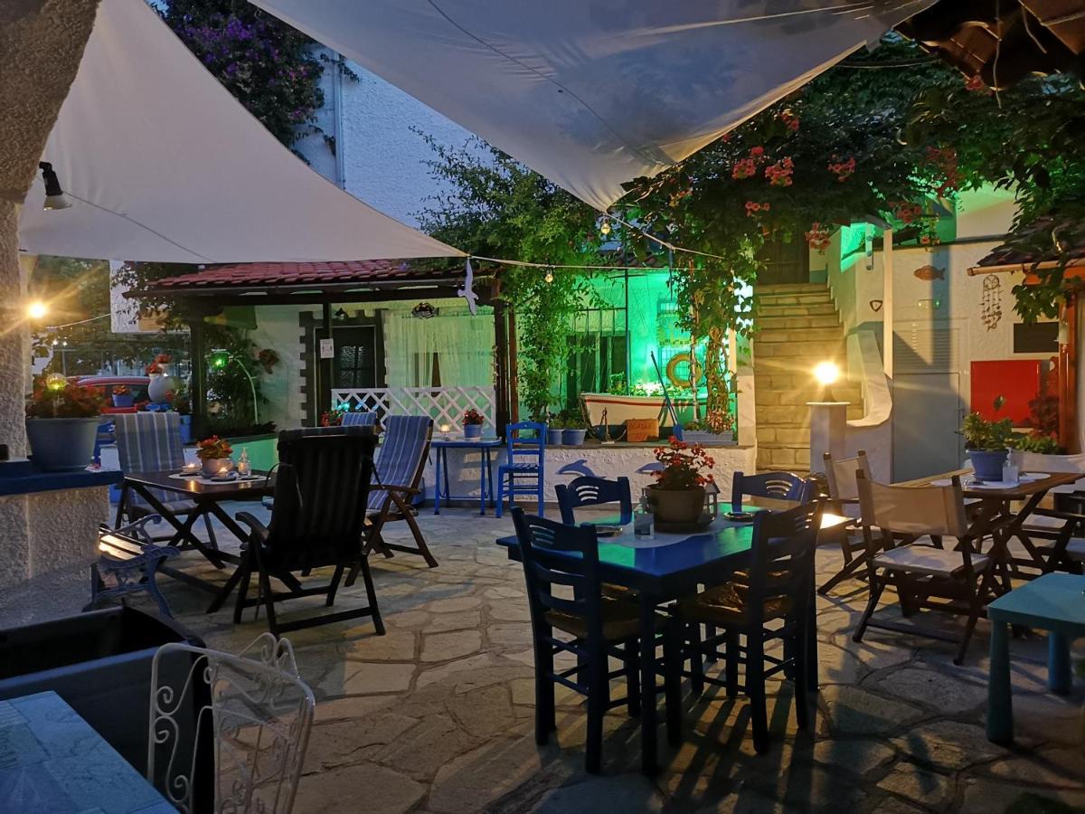 Ferienwohnung Haus Niko Nea Poteidaia Exterior foto