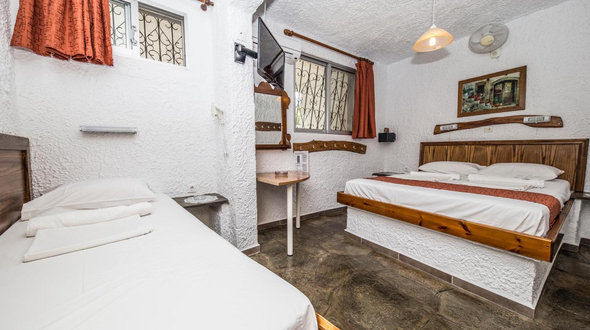 Ferienwohnung Haus Niko Nea Poteidaia Zimmer foto