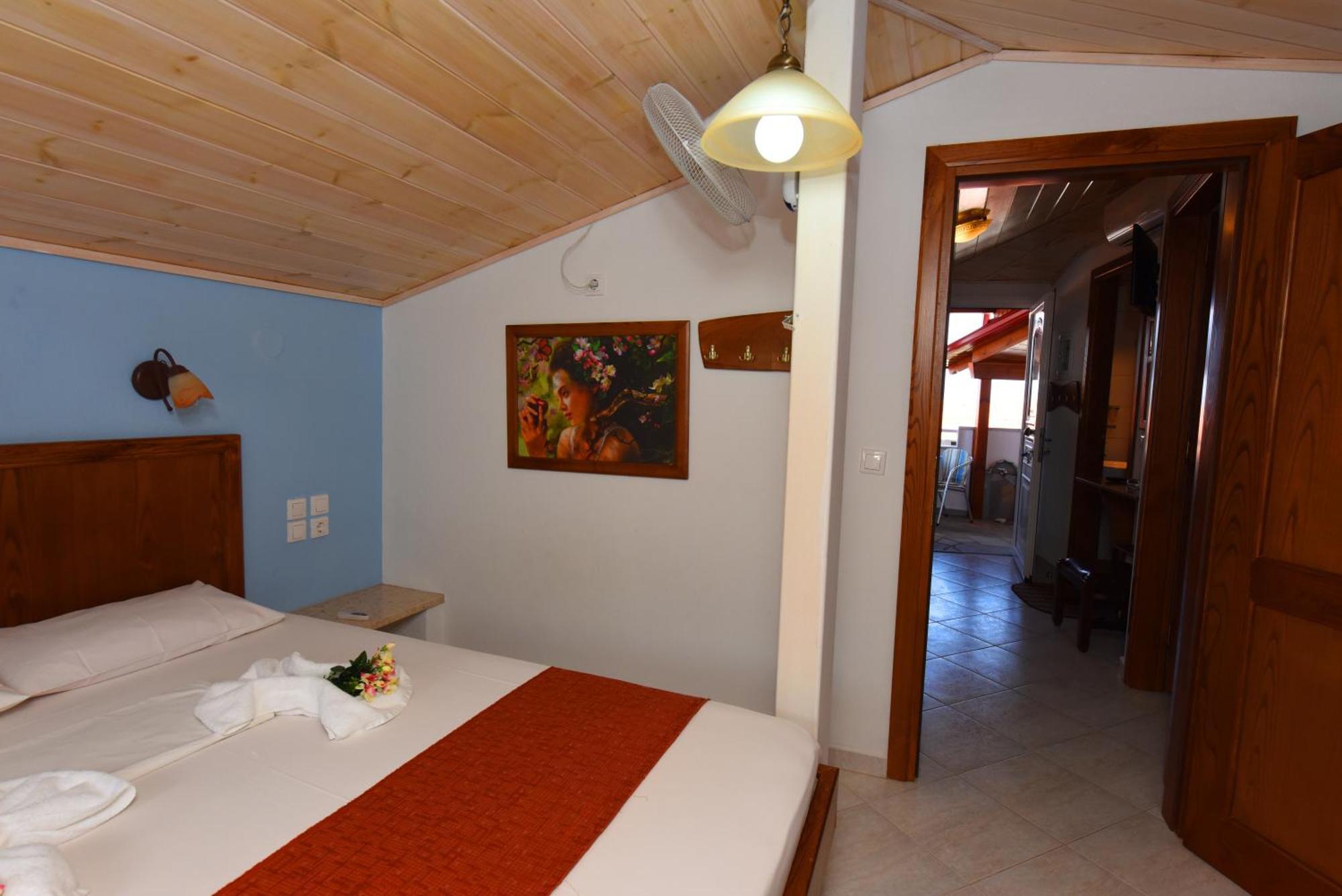 Ferienwohnung Haus Niko Nea Poteidaia Zimmer foto