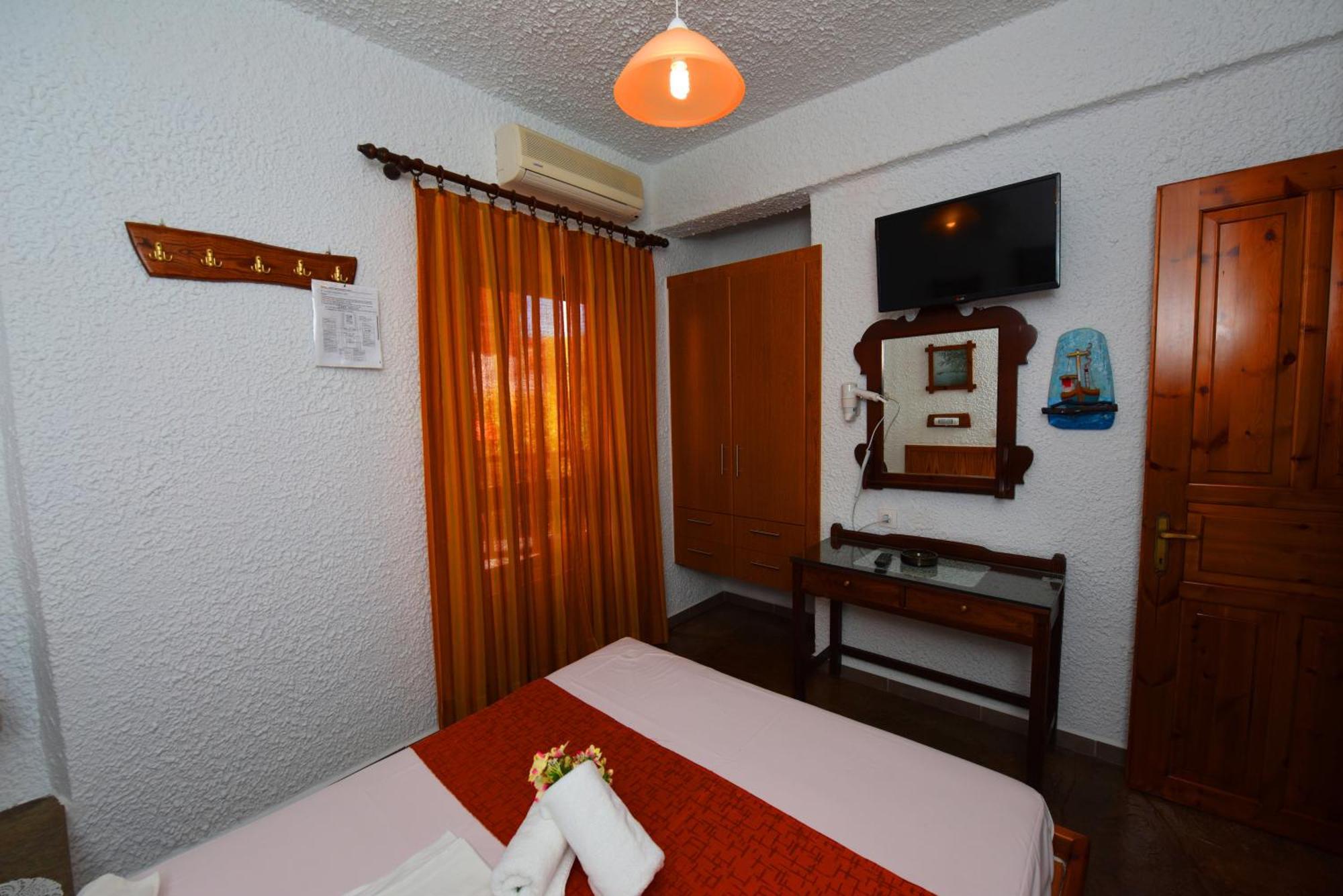 Ferienwohnung Haus Niko Nea Poteidaia Zimmer foto
