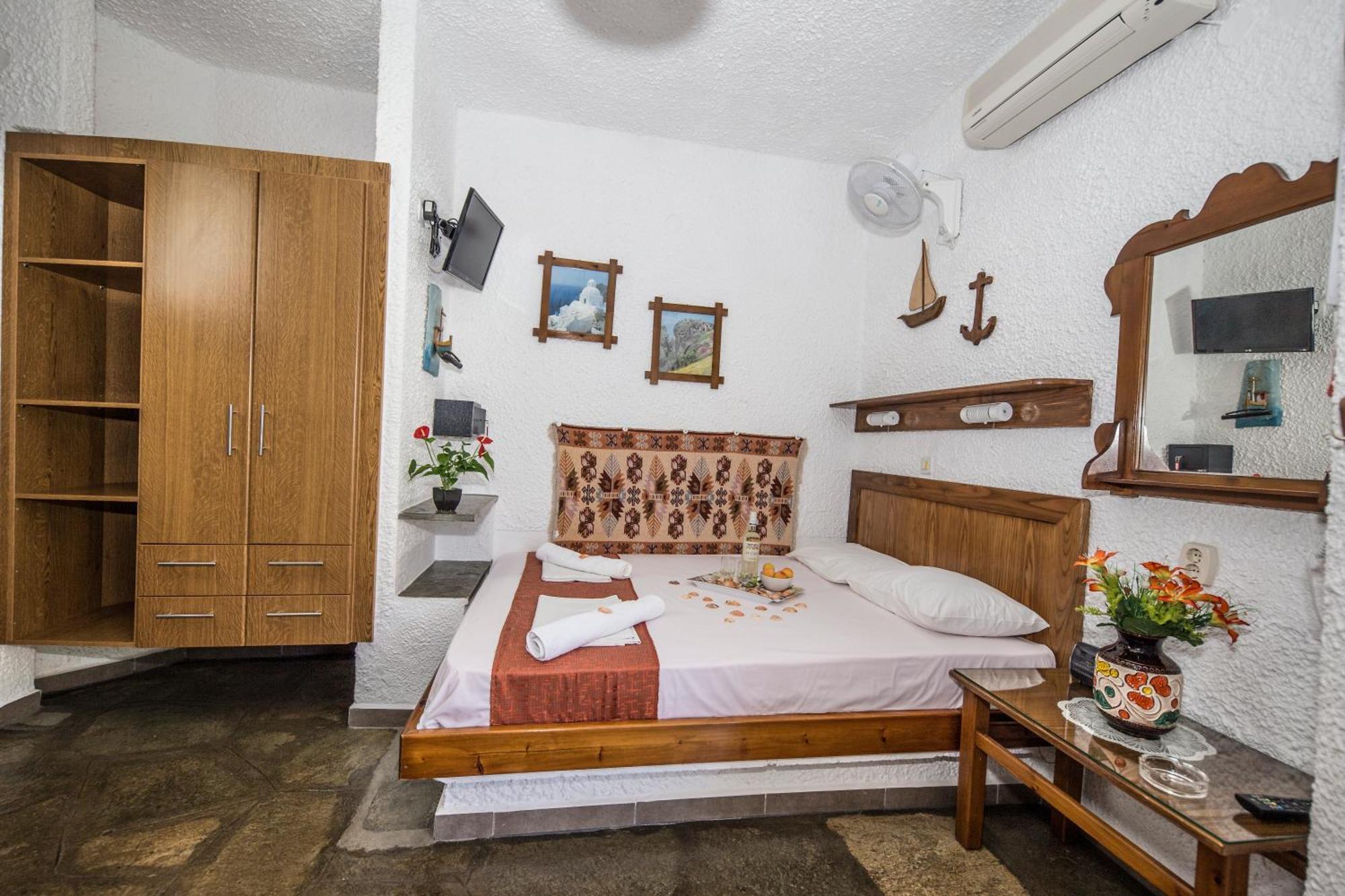 Ferienwohnung Haus Niko Nea Poteidaia Zimmer foto